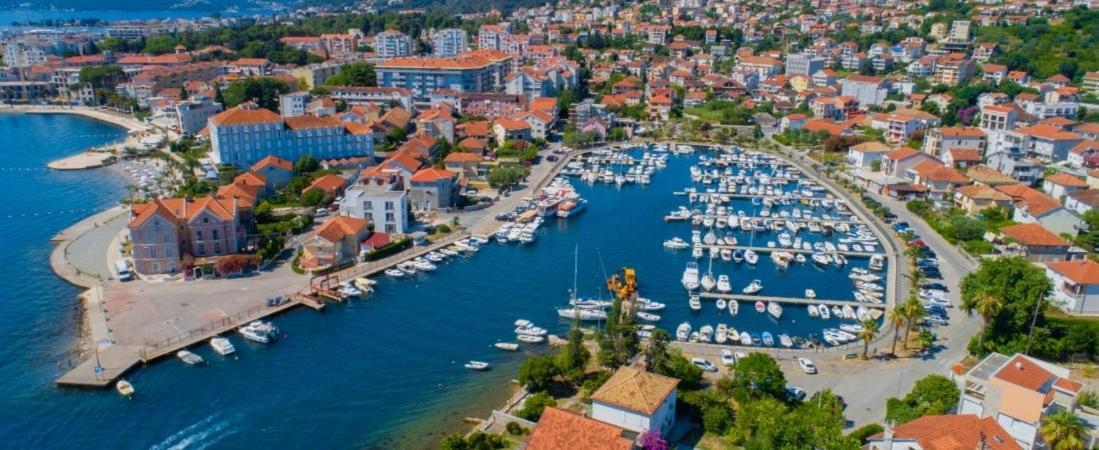 Apartman A&M Тиват Екстер'єр фото